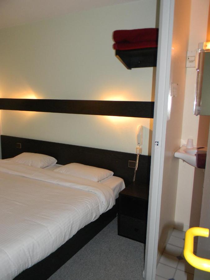 Class-Hotel Poitiers Eksteriør bilde