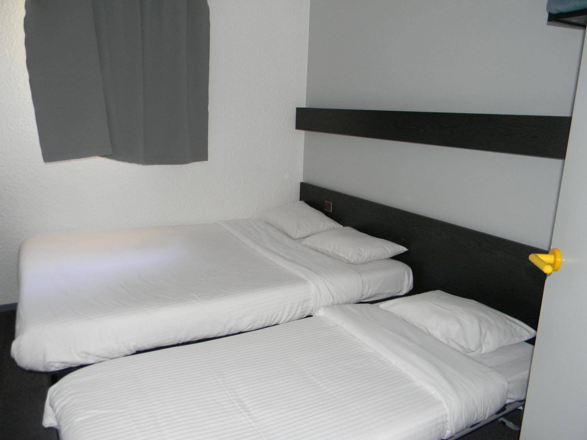 Class-Hotel Poitiers Eksteriør bilde