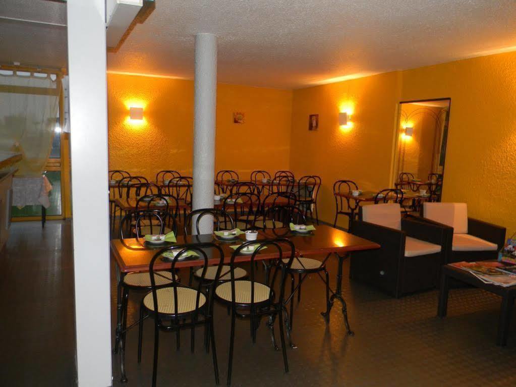 Class-Hotel Poitiers Eksteriør bilde